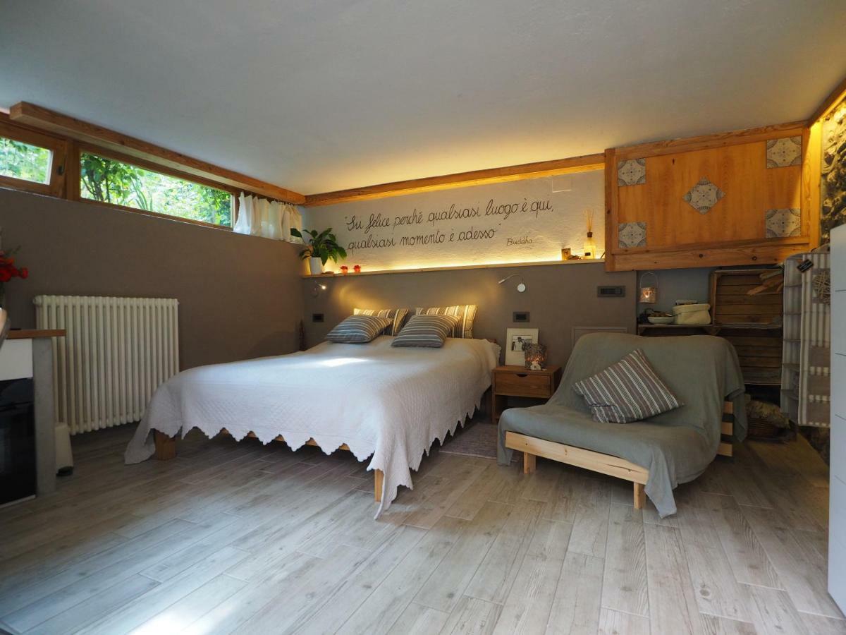 Grange Epiney Bed E Breakfast Bed and Breakfast La Salle Eksteriør billede