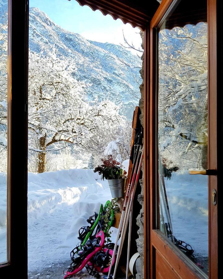 Grange Epiney Bed E Breakfast Bed and Breakfast La Salle Eksteriør billede