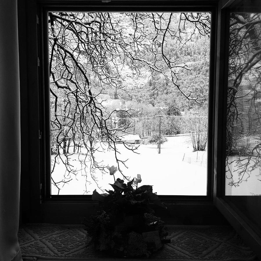 Grange Epiney Bed E Breakfast Bed and Breakfast La Salle Eksteriør billede